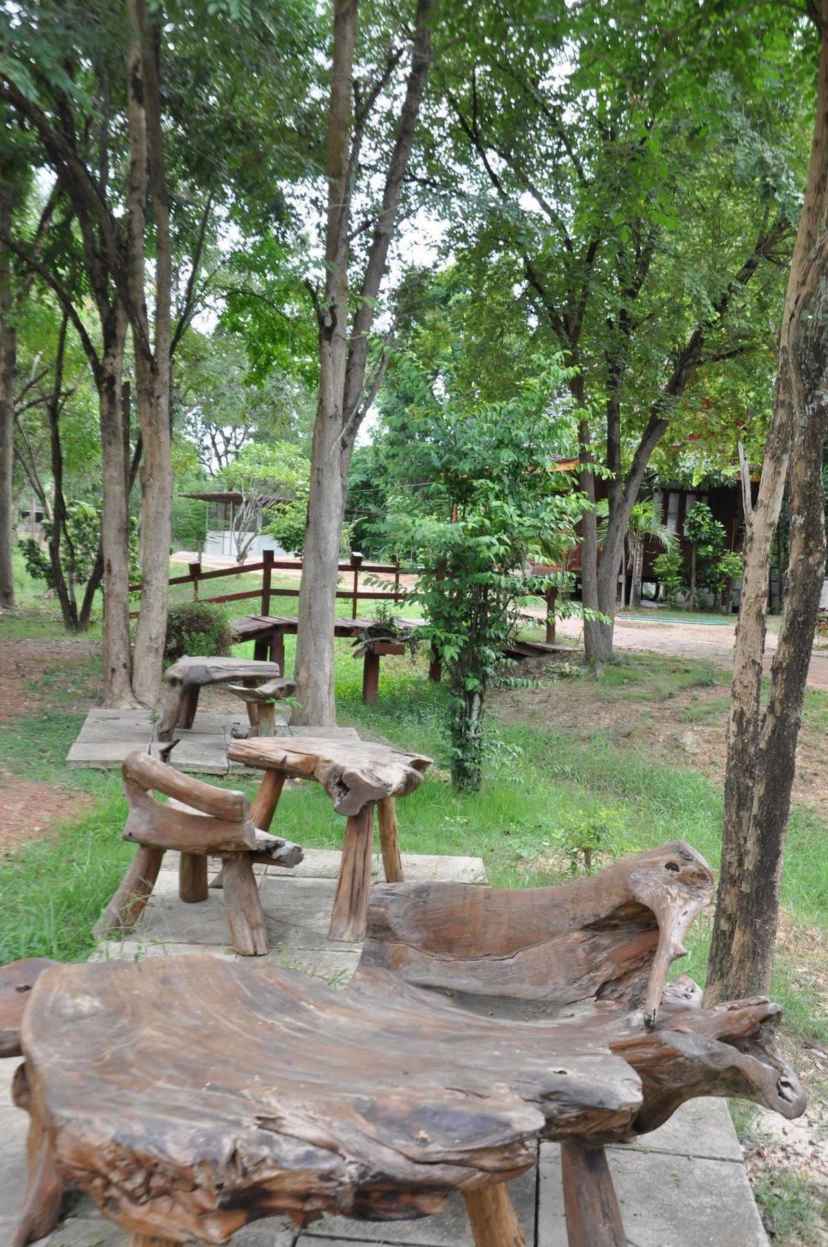 Siam Villa Sukhothai Bagian luar foto
