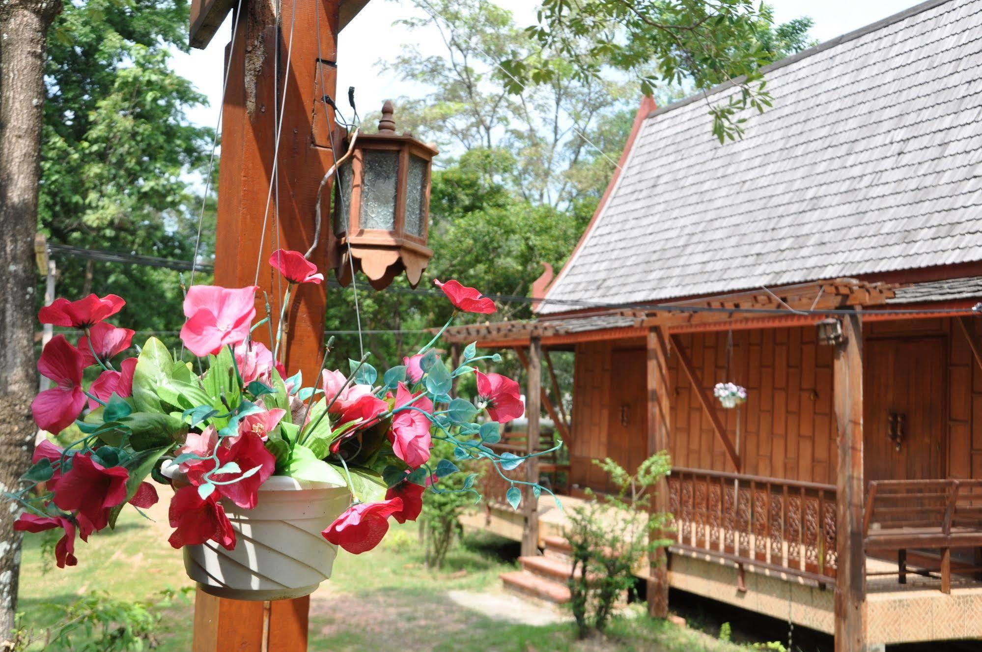 Siam Villa Sukhothai Bagian luar foto